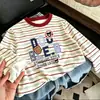 Camiseta de Manga Larga a Rayas de Algodón Puro, Nueva Moda Primavera y Otoño para Niños, Estilosa y de Corte Holgado, Camiseta Básica Versátil para Niños Mayores