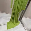 Vestido de Primavera/Verano 2026 Cuello Redondo Manga Larga Verde Fruta Corte Entallado Plisado Elegante Largo hasta el Suelo Estilo Europeo y Americano Transfronterizo
