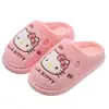 Nuevas pantuflas de algodón para niños de Sanrio, felpa gruesa y cálidas, para niños y niñas, diseño familiar, adecuadas para uso en casa, disponibles para dropshipping
