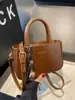 Bolso de mano retro de moda de alta gama para mujer transfronterizo, bolso tote pequeño, bolso de hombro y cruzado estilo coreano