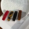 Peine de Acetato Texturizado Etiqueta Dorada Dongdaemun Coreano Peine de Moda de Gama Alta para Viajero Accesorios para el Cabello de Corona Alta Sencillos