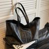 Bolsa Tote para Mujer 2026 Nuevo Verano Gran Capacidad Versátil Bolso de Mujer Cuero Suave Bolso de Hombro Bolsa para Viajes Cortos Equipaje