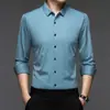 Camiseta Masculina de Manga Longa Outono Meia-idade Gola Lapela Camisa P-inch Top Casual Manga Longa Tendência Jovem Camisa Masculina Atacado