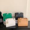 Bolso de mujer 2023 nuevo retro bolso grande bolso de hombro tote bolso de trabajo para ir al trabajo bolso bandolera simple de cadena para el hombro