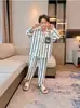 Pijama de Algodão para Meninos, Conjunto de Manga Longa e Calça Longa para Primavera e Outono, Adequado para Meninos Mais Velhos, Roupa de Casa Cardigan Infantil que Pode Ser Usada Fora