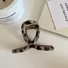 Pinza para el Cabello de Color Carey de Gama Alta con Estampado de Leopardo, Elegante Pasador de Celebridad de Internet, Accesorio para el Cabello para Recogido en la Parte Posterior de la Cabeza, Pinza de Tiburón, Modelo Nuevo