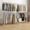 Cabideiro de tubo de aço galvanizado espessado, de chão, para interior, modelo novo, adequado para quarto e varanda, para pendurar cortina simples, cabideiro de camada dupla