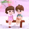 Chen Jun Artesanato Paisagem em Miniatura de Resina DIY Enfeites de Suculentas Banco de Leitura Enfeites de Casal Chaveiro de Casal