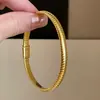 Pulseira elástica texturizada em prata pura S925 estilo tubo de gás italiano, simples e elegante, luxo leve com um toque de alta qualidade