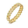 Pulsera de diamante hueco fina femenina moda personalidad cadena retorcida hebilla fábrica fuente venta al por mayor accesorios de aleación de zinc