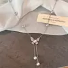 Collar de Borlas Mariposa Perla Rosa Manta para Mujer Lujo Ligero Gama Alta Versátil Collar de Circonita Cadena para Clavícula Gypsophila