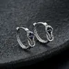 Brincos de Argola Cruzados de Zircônia Transfronteiriços para Homens, Brincos de Argola Lisos, Presilhas de Orelha de Raio, Pingentes de Orelha, Acessórios de Orelha para Mulheres, Amostra de Live do TikTok