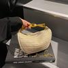 Bolsa de Palha Trançada Atacado para Mulheres 2025 Verão Novo Estilo Bolsa de Ombro com Corrente Bolsa Transversal Versátil Bolsa de Mão