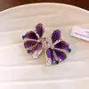 Pendientes de Botón de Flor de Esmalte Plateado Incrustados con Pedrería de Venta Caliente Europeos y Americanos Moda Versátil para el Trabajo Pendientes con Sentido de Diseño Accesorios de Pendientes de Nicho para Mujeres