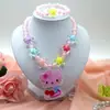 Collar con colgante luminoso directo de fábrica, juego con pulsera luminosa de dibujos animados, joyería infantil, joyería creativa, venta al por mayor