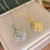 Estilo Igual a Xiaohongshu Superficie Lisa Diamante Microincrustado Trébol de Cuatro Hojas Conjunto Moda Femenina Lujo Ligero Celebridad de Internet Exquisito Accesorios de Cadena para Clavícula