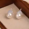 Elegantes Brincos de Coroa com Zircônia e Pérola Microcravejados, Brincos Retro de Luxo Leve de Alta Qualidade, Brincos Versáteis e Modernos no Estilo Lady