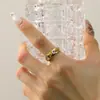 Anel de casal ins japonês e coreano nicho vento frio doce legal amor estrela de cinco pontas pedra Hao aço titânio anel de moda atacado