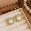 Brincos de Olho de Gato com Pedras e Diamantes Completos de Luxo Leve para Mulheres, Novos Brincos Sociais Vintage 2026, Tarraxas de Pérola Versáteis de Alta Qualidade