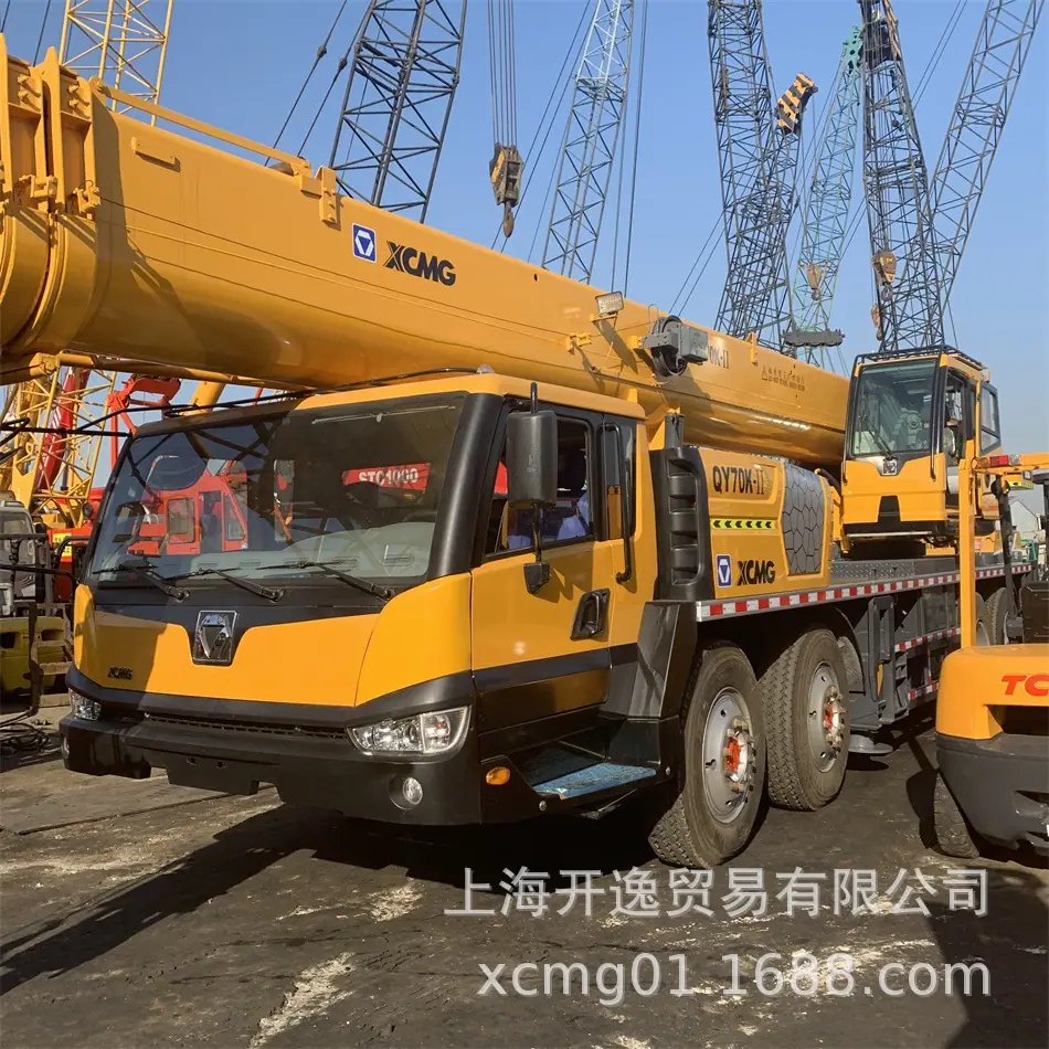 xcmg qy70k crane (10)