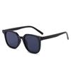 Óculos de Sol Novos de Verão Estilo Coreano Literário Retrô Multicoloridos para Homens e Mulheres Sem Maquiagem Celebridade da Internet Mesmos Óculos de Sol Fashion Gm