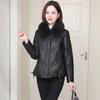 Invierno Nuevo Estilo 2026 Haining Chaqueta Corta de Plumas de Cuero Genuino para Mujer con Piel de Zorro y Piel de Oveja Genuina