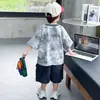 Conjunto de Verano para Niños Fresco y Elegante 2026 Nueva Versión Coreana Ropa para Niños Pequeños Bebés Conjunto de Dos Piezas de Manga Corta de Verano Tendencia