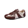Nuevo modelo de zapatillas de entrenamiento alemanas para mujer para otoño de 2026, zapatillas versátiles de estilo retro casual deportivo serie de colores Rad