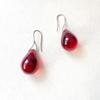 Blanco y alto valor de color ~ Estilo Hong Kong a través de pendientes de gota de agua esférica de acrílico rojo pendientes rojos Ankora otoño e invierno