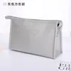 Nova bolsa de maquiagem em couro PU com padrão cruzado, bolsa de higiene pessoal à prova d'água, nécessaire multifuncional portátil para armazenamento de skincare