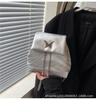 Mochila Pequeña de Cadena de Moda 2024 Nueva Mochila Niche de Estilo Coreano de Moda Diseño Niche Bolsa de Viaje Mochila Escolar para Estudiantes