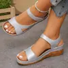 Nuevas Sandalias de Cuña con Plataforma Estilo Sudeste Asiático para Mujer, Transfronterizas Talla Grande de Una Tira Boca de Pez con Velcro Sandalias de Playa