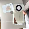 Adecuado para fundas de teléfono Huawei Mate 80 y Huawei Mate 70, acabado espejo en todo el borde, arte lineal femenino, lunares, flor de lirio