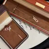 Colar Nariz de Porco Clássico Xiaohongshu de Luxo Leve Exquisito com Zircônias para Mulheres, Corrente de Clavícula Simples da Moda Versátil de Alta Qualidade
