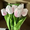 Flores Artificiais de PU Transfronteiriças, Tulipas Artificiais Realistas, Flores Artificiais para Decoração de Casamento, Decoração de Casa, Buquês de Flores de Mão e Peças Decorativas