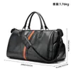Estilo europeo y americano, bolsa de viaje para hombre de piel de vaca de primera capa, gran capacidad, con compartimento separado para zapatos, bolsa de gimnasio de cuero genuino, disponible en stock y personalizable