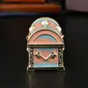 Caixa de joias baú do tesouro em liga esmaltada estilo europeu, adornada com pérolas e strass, uma caixa de armazenamento baú do tesouro vintage, uma peça decorativa para sua mesa