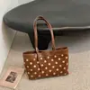 Bolso tote de lino con lunares, nuevo, de gama alta, nicho, versátil para ir al trabajo, gran capacidad, bolso de hombro y se puede llevar bajo el brazo