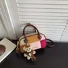 Bolsa Boston colorida e moderna para mulheres, nova coleção 2026, grande capacidade, versátil para o dia a dia, bolsa de ombro, bolsa de mão