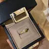Anillo de Corazón a Corazón con Forma de Corazón Cepillado de Plata Chapada, Lujo Ligero, Retro, Gama Alta, Exquisito, Directo del Fabricante