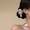 Presilha de cabelo com laço multicamadas e pingente de pérola, estilo princesa delicado para o lado, versátil e elegante para penteados presos e franjas