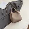 Bolso de Mano Cubo Cesta de Verduras con Patrón de Lichi para Mujer 2025 Nueva Moda Oficina Viaje Diario Bolso de Hombro Cruzado Tote