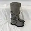 Botas altas para mujer de estilo vintage, con hebilla de cinturón de cuero envejecido, tacón grueso, diseño de tacón apilado, suela gruesa y caña ancha.