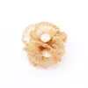 Broche Tridimensional de Pétalas em Camadas Feito à Mão de Alta Qualidade, Elegante Broche Corsage Pérola de Nicho Retrô, Acessórios Femininos