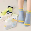 Meias Infantis de Verão Novas, Meias Respiráveis de Malha até a Panturrilha para Meninas e Meninos, Meias Finas Amigas da Pele para Primavera e Verão, Transfronteiriças