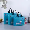 Sacolas de TNT laminado à prova d'água personalizadas para publicidade corporativa, sacolas de mão promocionais ecológicas com impressão de logotipo