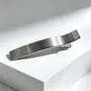 Pinzas Minimalistas Estilo Coreano con Acabado de Alta Gama, Pinzas de Pato, Pasadores para Moños en la Parte Trasera de la Cabeza, Pinzas de Acero, Accesorios Grandes para el Cabello al por Mayor