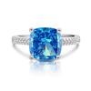 Anillo cuadrado morado con diamantes de alto carbono de lujo, estilo europeo y americano, estilo de celebridad femenina, anillo de circonita con corte de flor de hielo y tesoro de color a la moda.