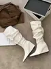 Botas de Motocicleta Nuevas Botas Largas Tacón de Cuña 2026 Punta Fina Tacón Alto Botas de Moda Europeas y Americanas para Mujer Volantes Apilados