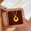 Loja de ouro com o mesmo estilo de areia dourada desenho de fio de ouro colar de pingente tuo de ouro fivela segura estilo chinês pequeno anel tuo de ouro corrente de clavícula